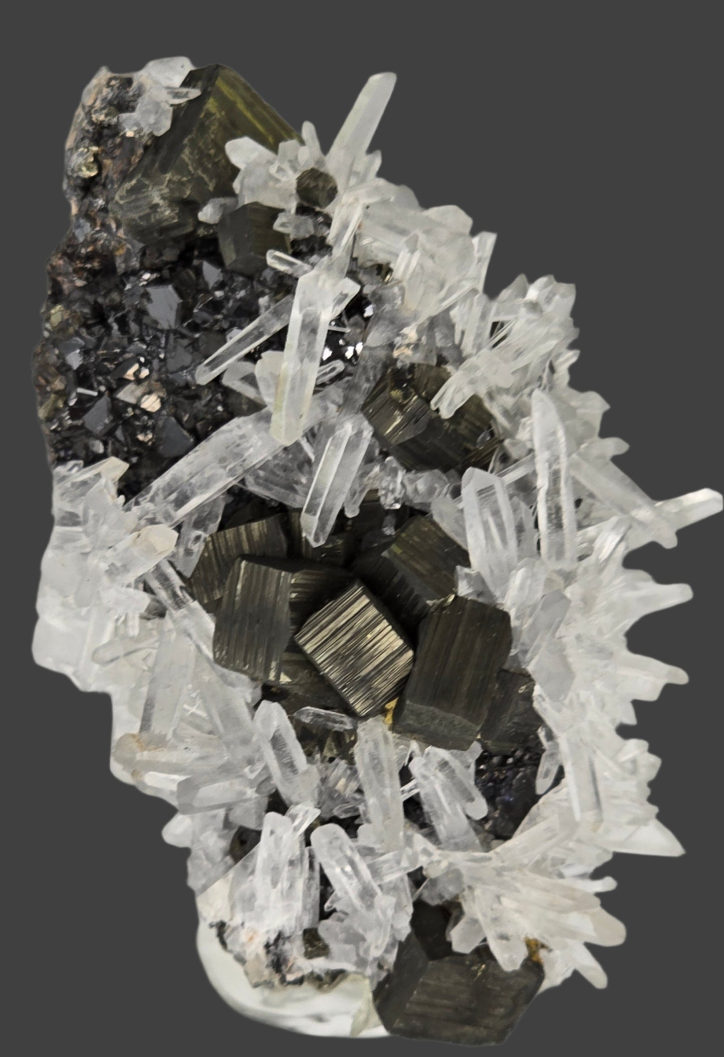 CHALCOPYRITE, PYRITE, SPHALERITE with QUARTZ (miniature)