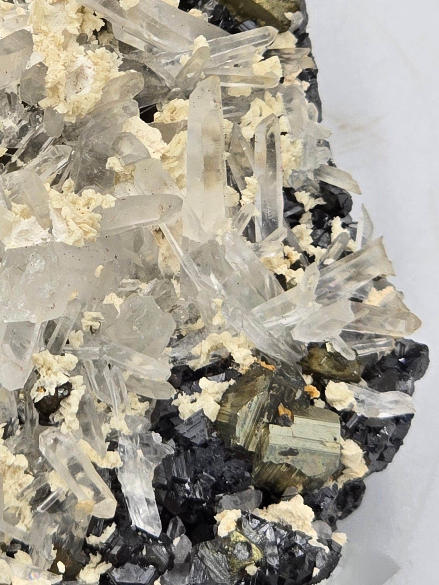 CHALCOPYRITE, PYRITE, MANGANO CALCITE, SPHALERITE with QUARTZ (small cabinet)