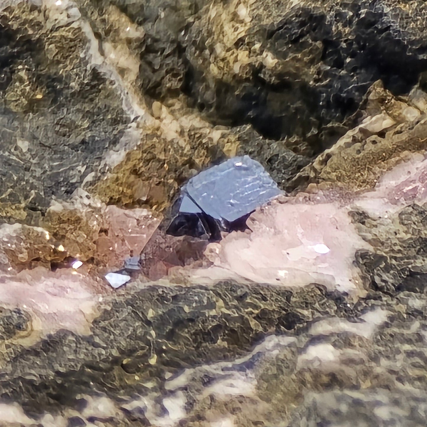 SMITHSONITE (COBALTOAN) with UNKNOWN MINERAL (small cabinet)