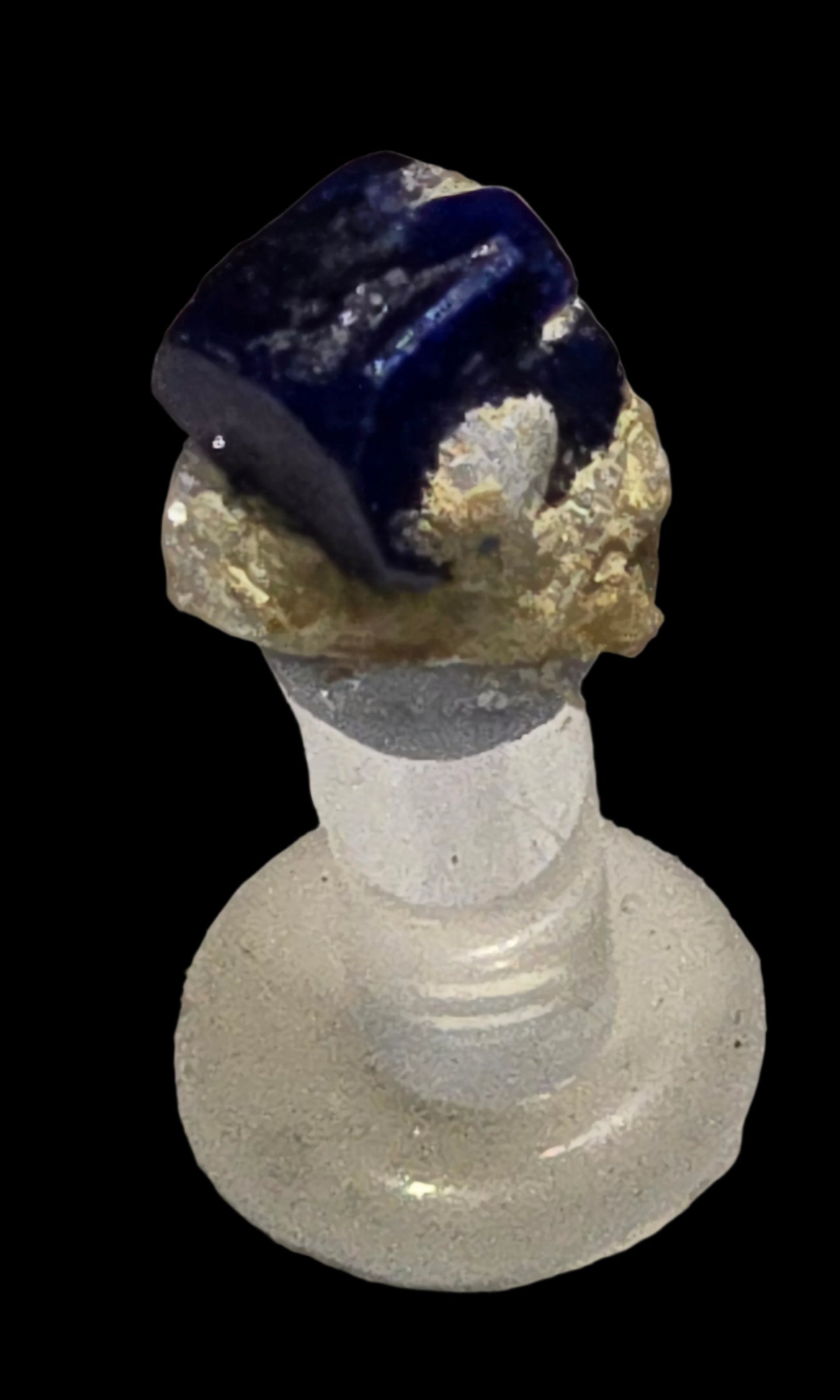 BOLEITE ON MATRIX, LOOSE CRYSTAL 3.5 mm