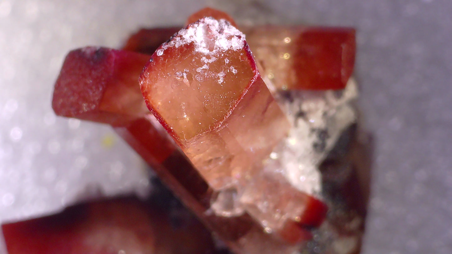 TOPAZ imperial, COLOUR SHERRY, RHYOLITE (miniature)