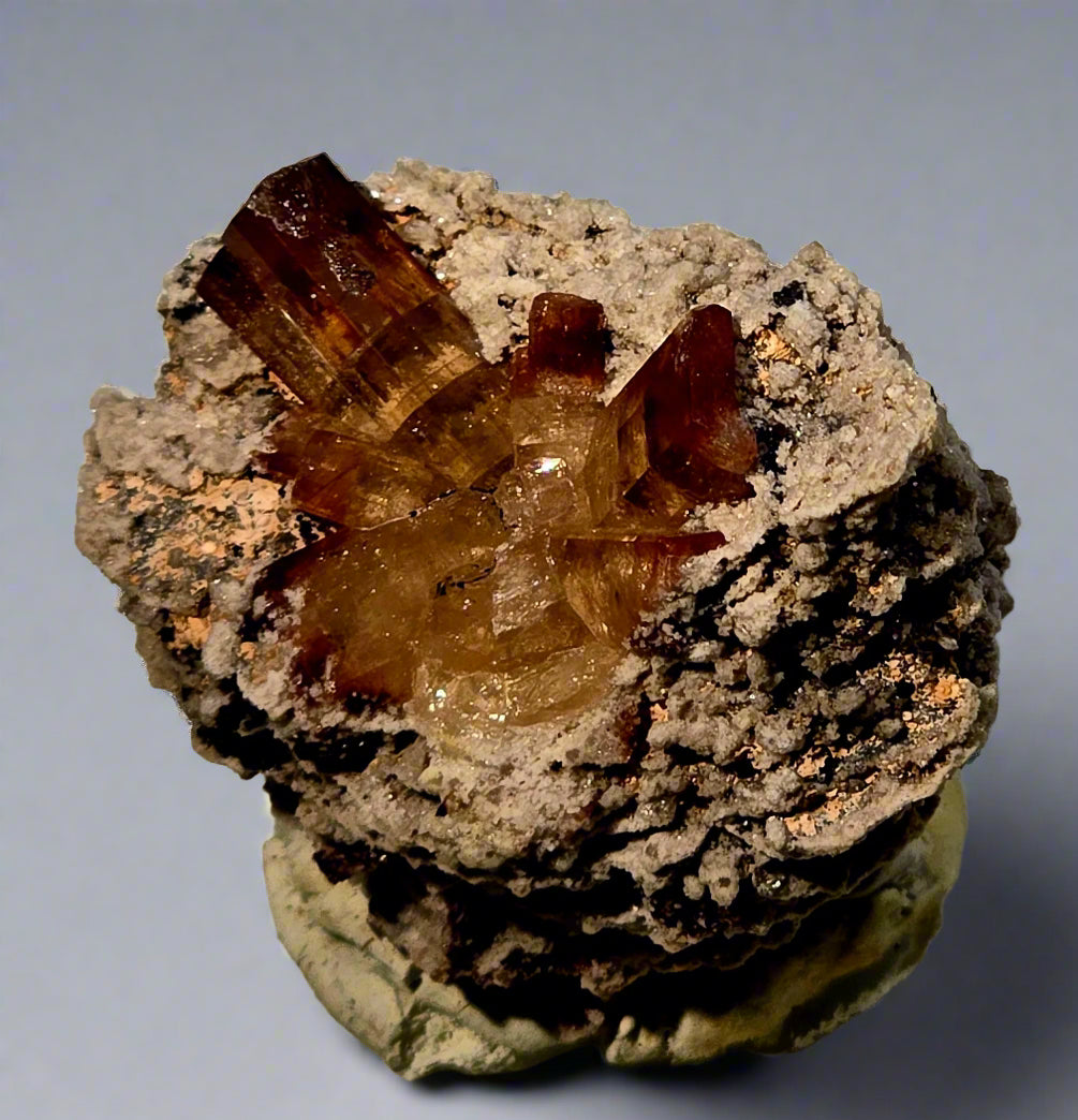 TOPAZ imperial, COLOUR SHERRY, RHYOLITE (miniature)