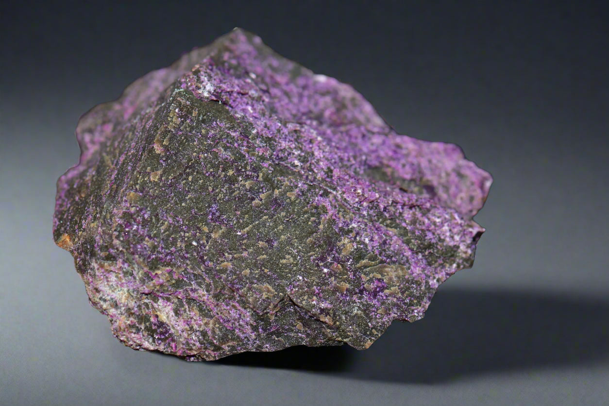 SUGILITE (small cabinet)