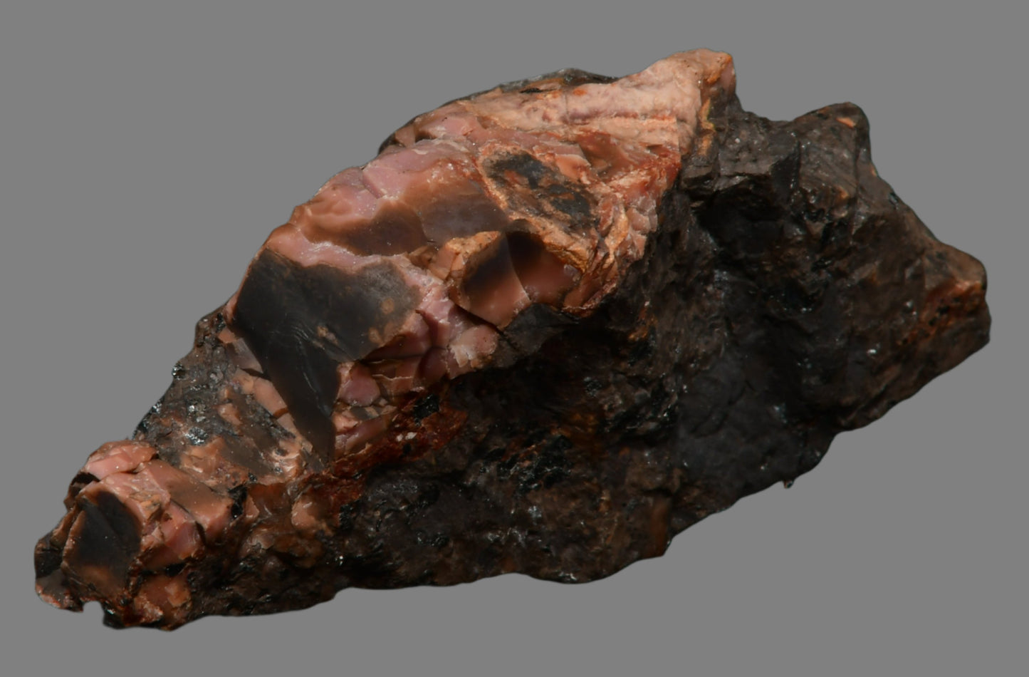 SUSSEXITE on FRANKLINITE (cabinet)