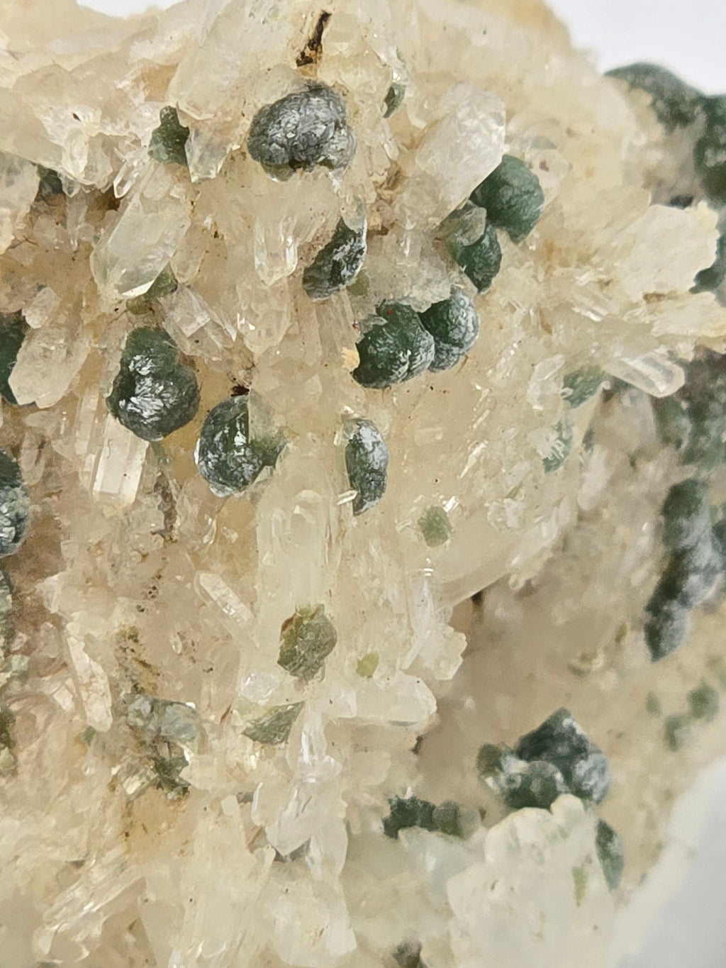 COOKEITE ON QUARTZ  (miniature)