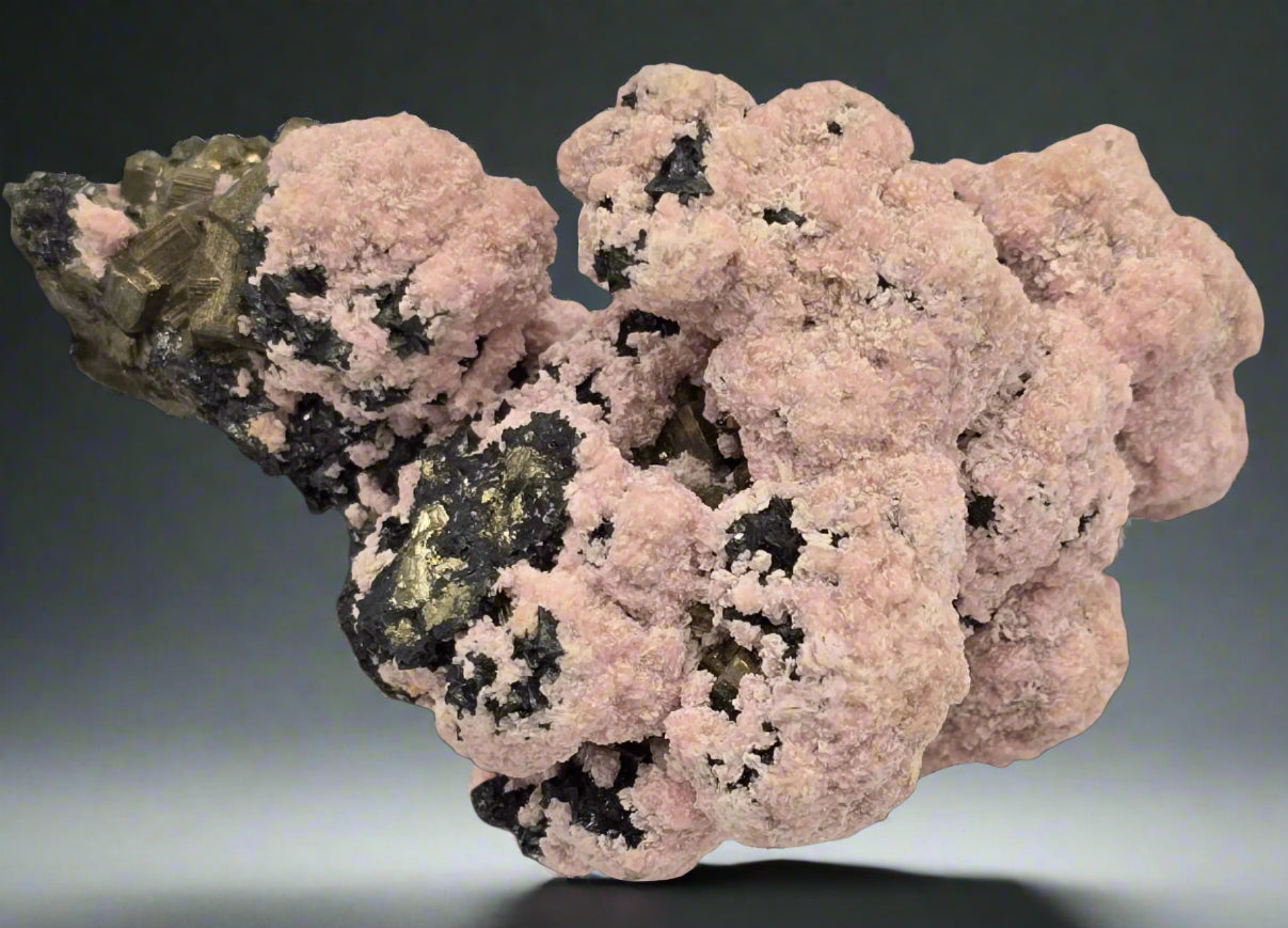 RHODOCHROSITE, CHALCOPYRITE, PYRITE  (cabinet)