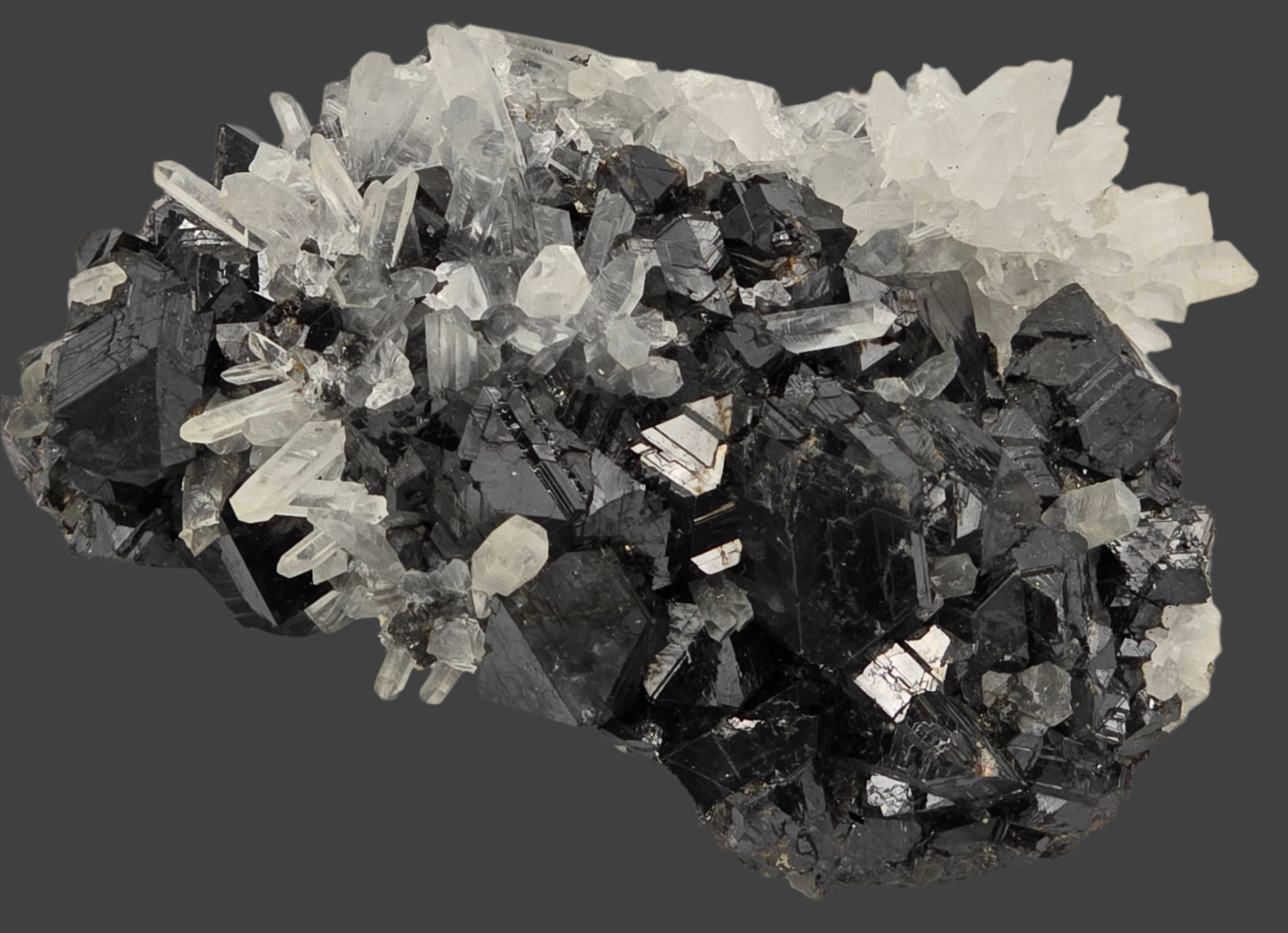 SPHALERITE, QUARTZ, CHALCOPYRITE (cabinet)