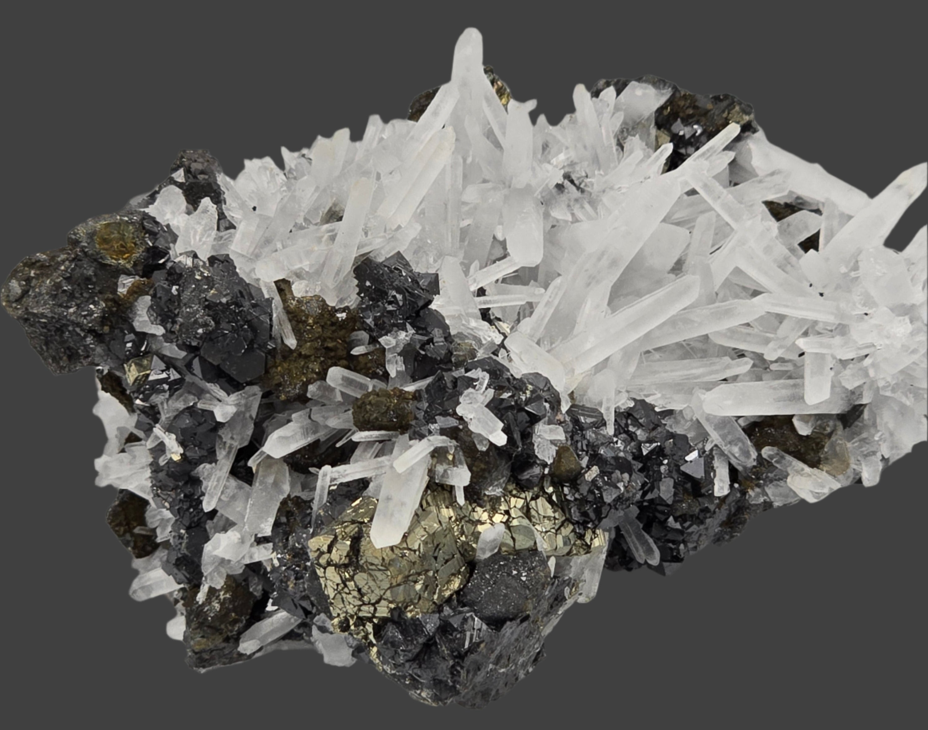 CHALCOPYRITE, PYRITE, SPHALERITE with QUARTZ (cabinet)