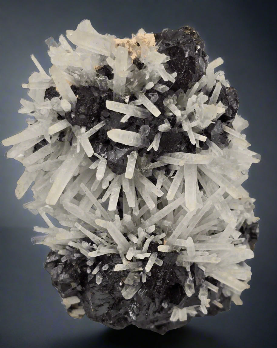 SPHALERITE, MANGANO CALCITE with QUARTZ and PYRITE (cabinet)