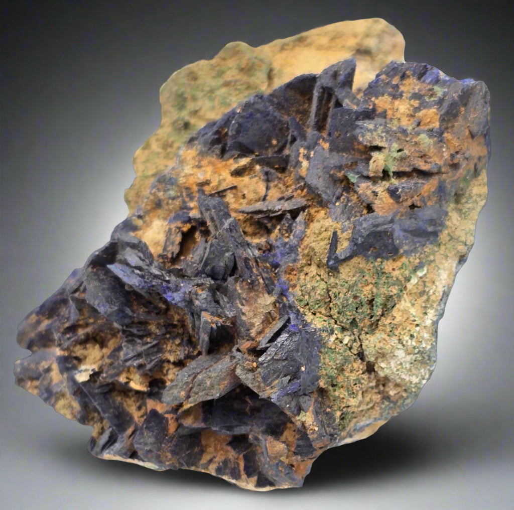 AZURITE (LARGE CABINET)