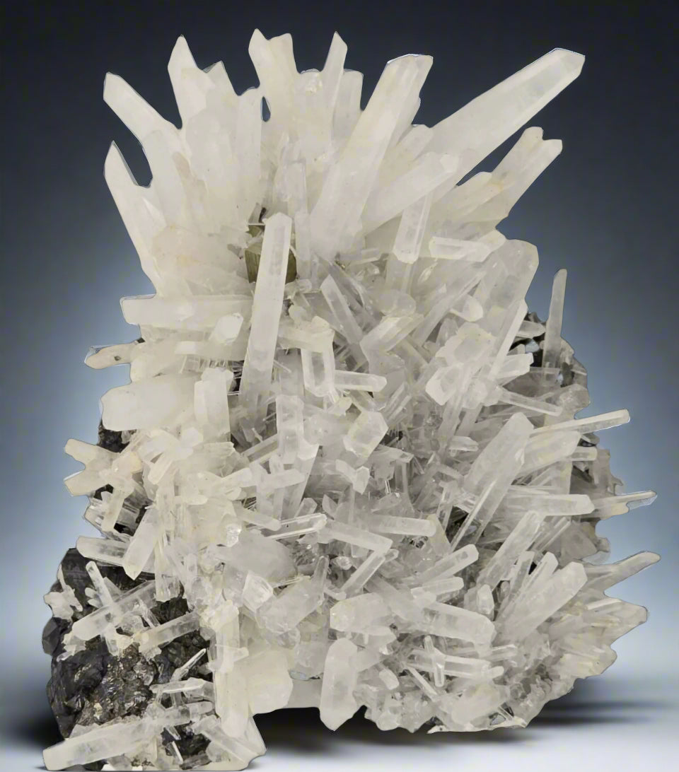 QUARTZ, SPHALERITE ET PYRITE, HUARON, SAN JOSE DE HUAYLLAY DISTR. CERRO DE PASCO, PÉROU (cabinet)