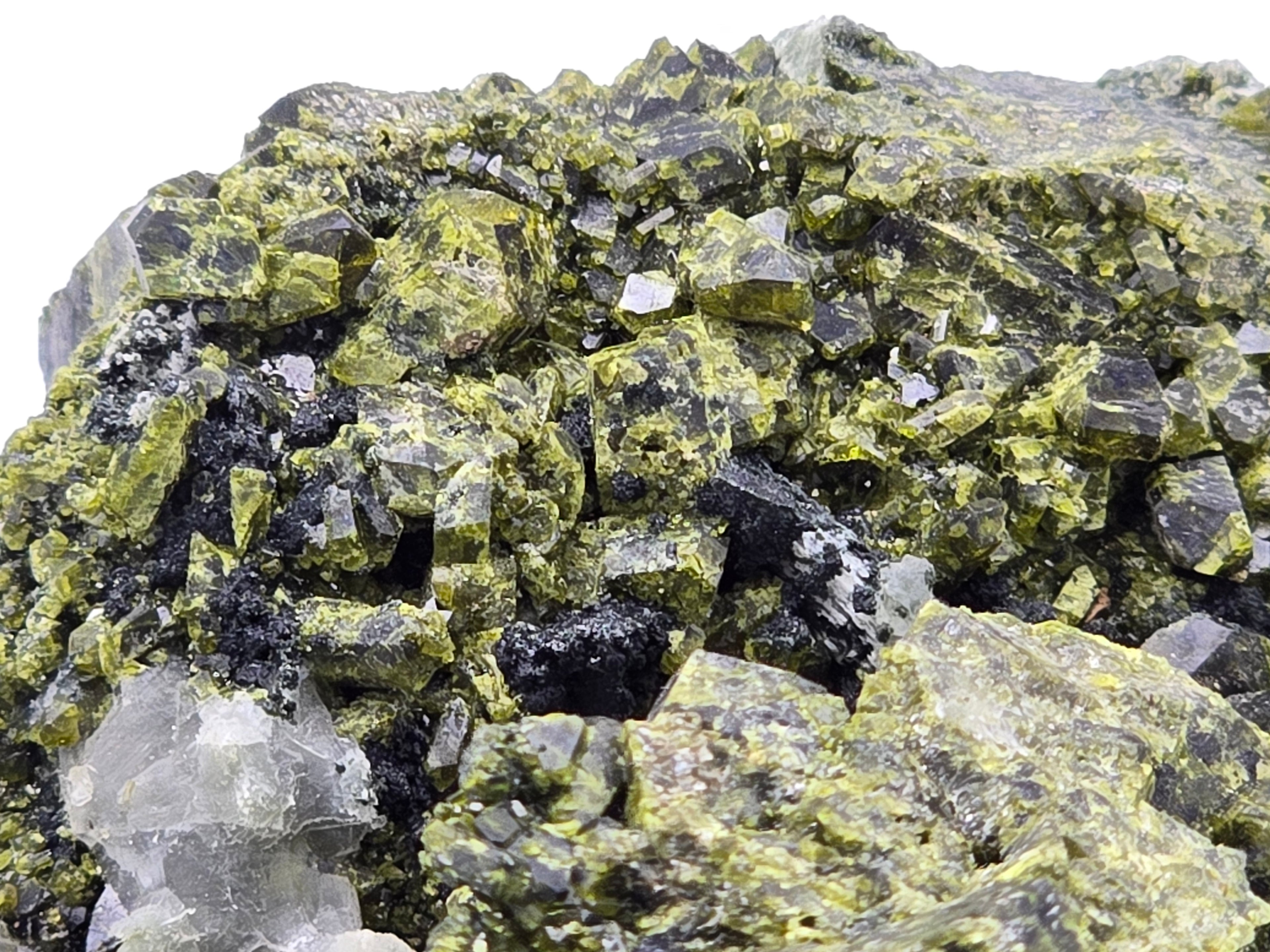 ACTINOLITE VARIETY URALITE (AFTER DIOPSIDE), QUARTZ (small cabinet)