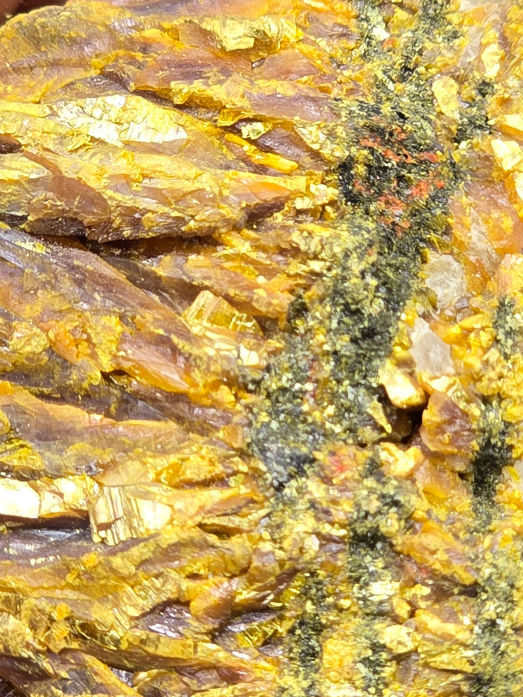 REALGAR with CALCITE (miniature)