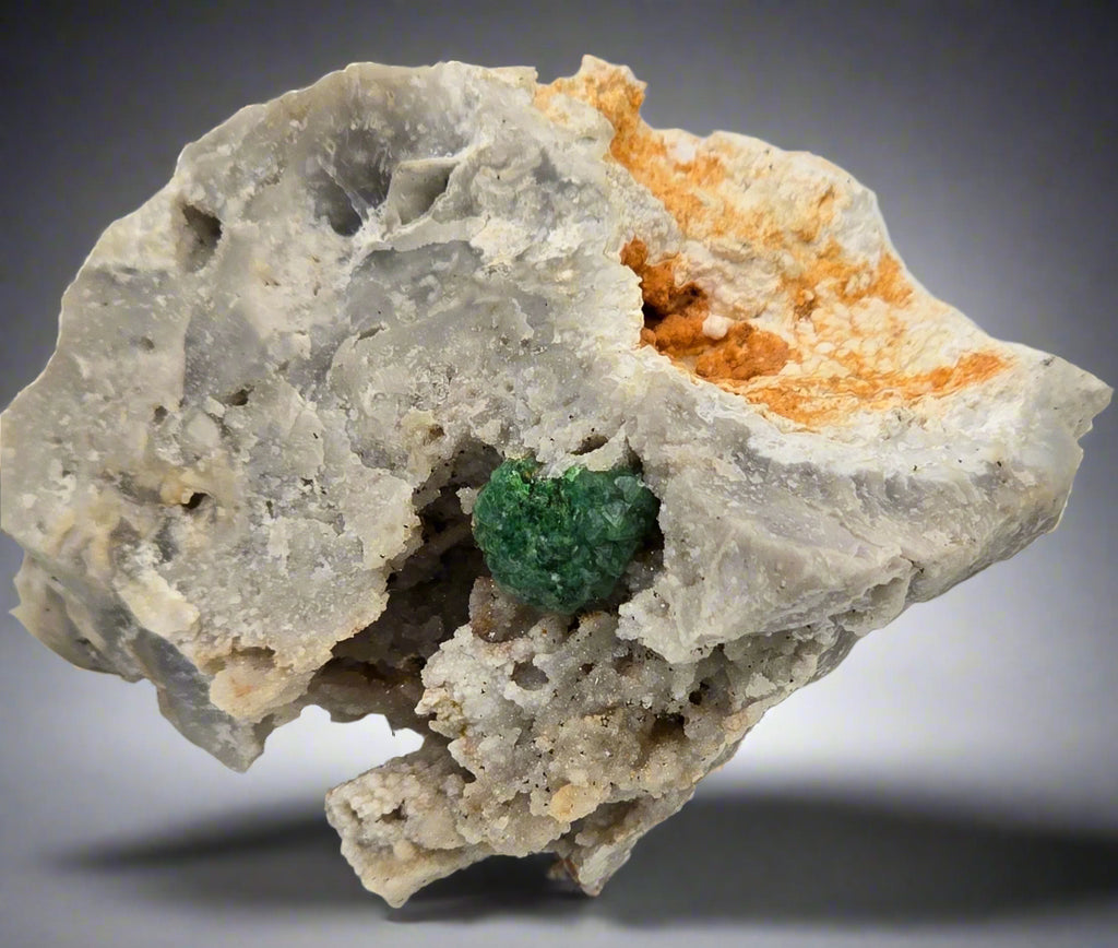 VARISCITE on CRANDALLITE small cabinet
