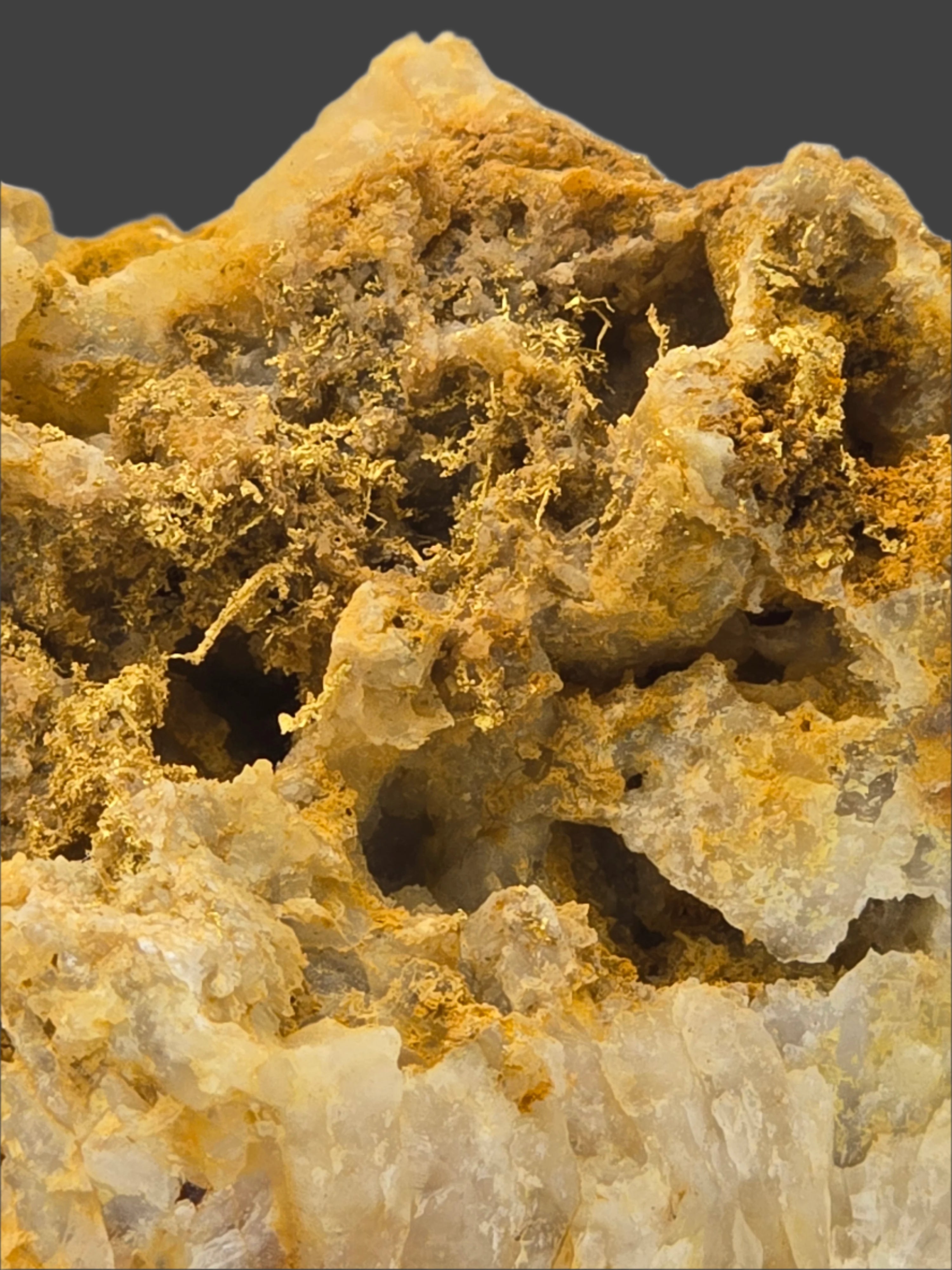 GOLD (WIRES) (cabinet)