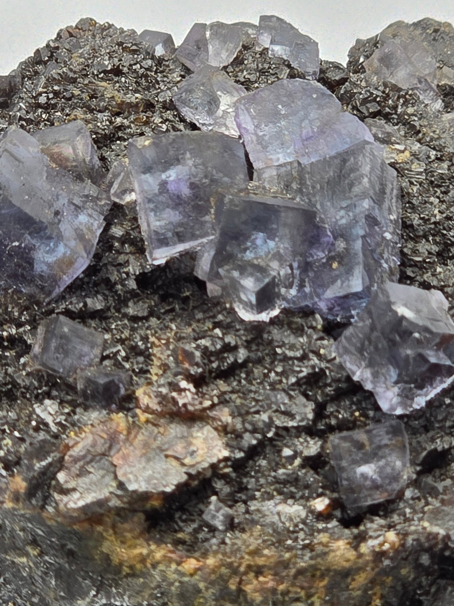 FLUORITE on SPHALERITE