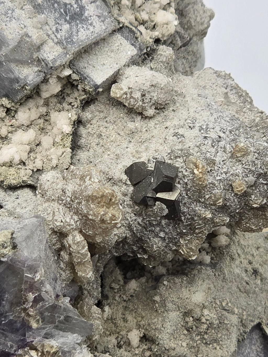 FLUORITE, PYRITE, QUARTZ