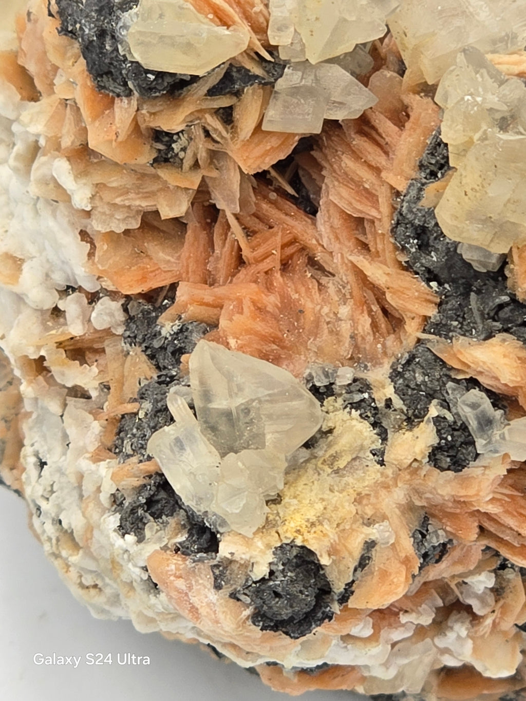 BARYTE,  CALCITE and SPHALERITE (LARGE CABINET)