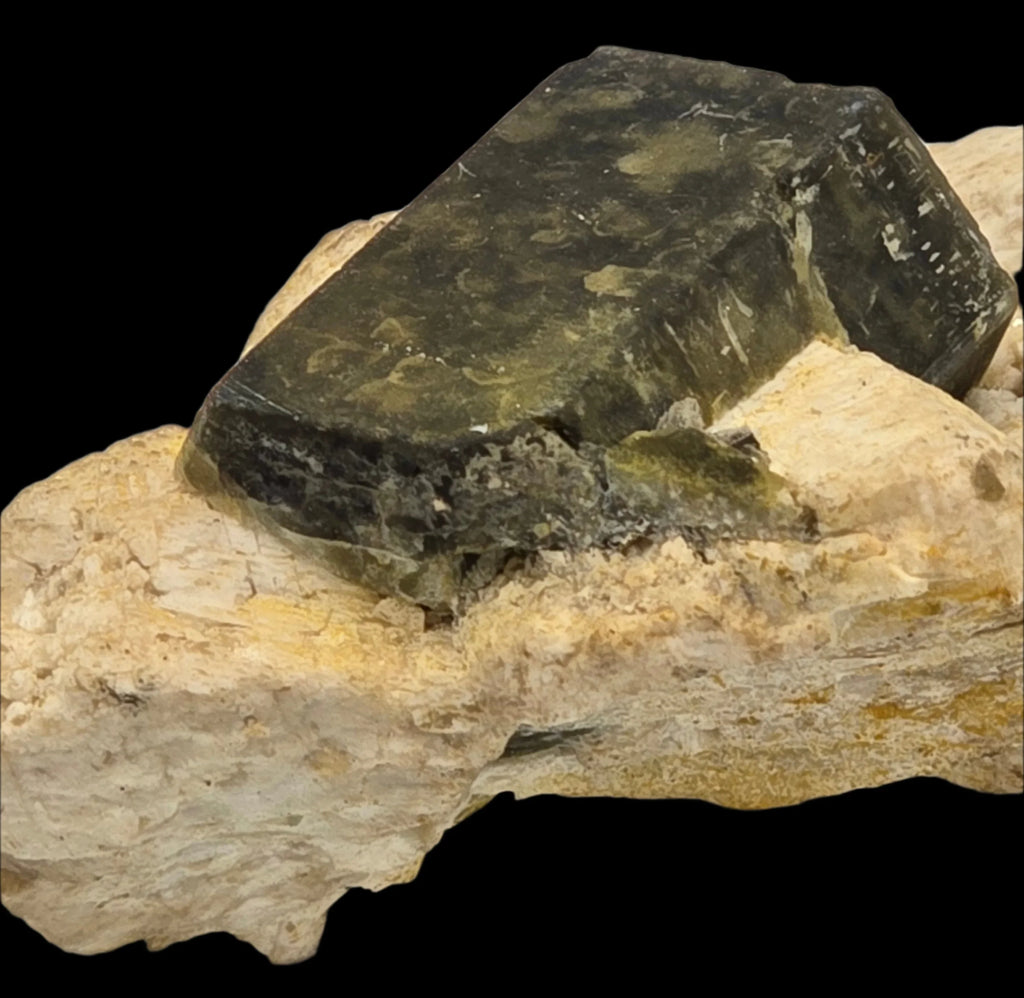 Fluorite crystal on matrix, green to dark purple, natural mineral specimen for collectors