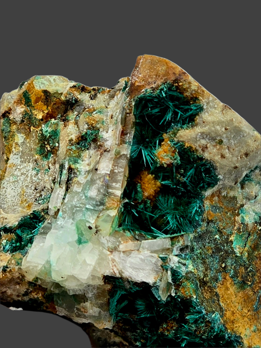 BROCHANTITE (small cabinet)