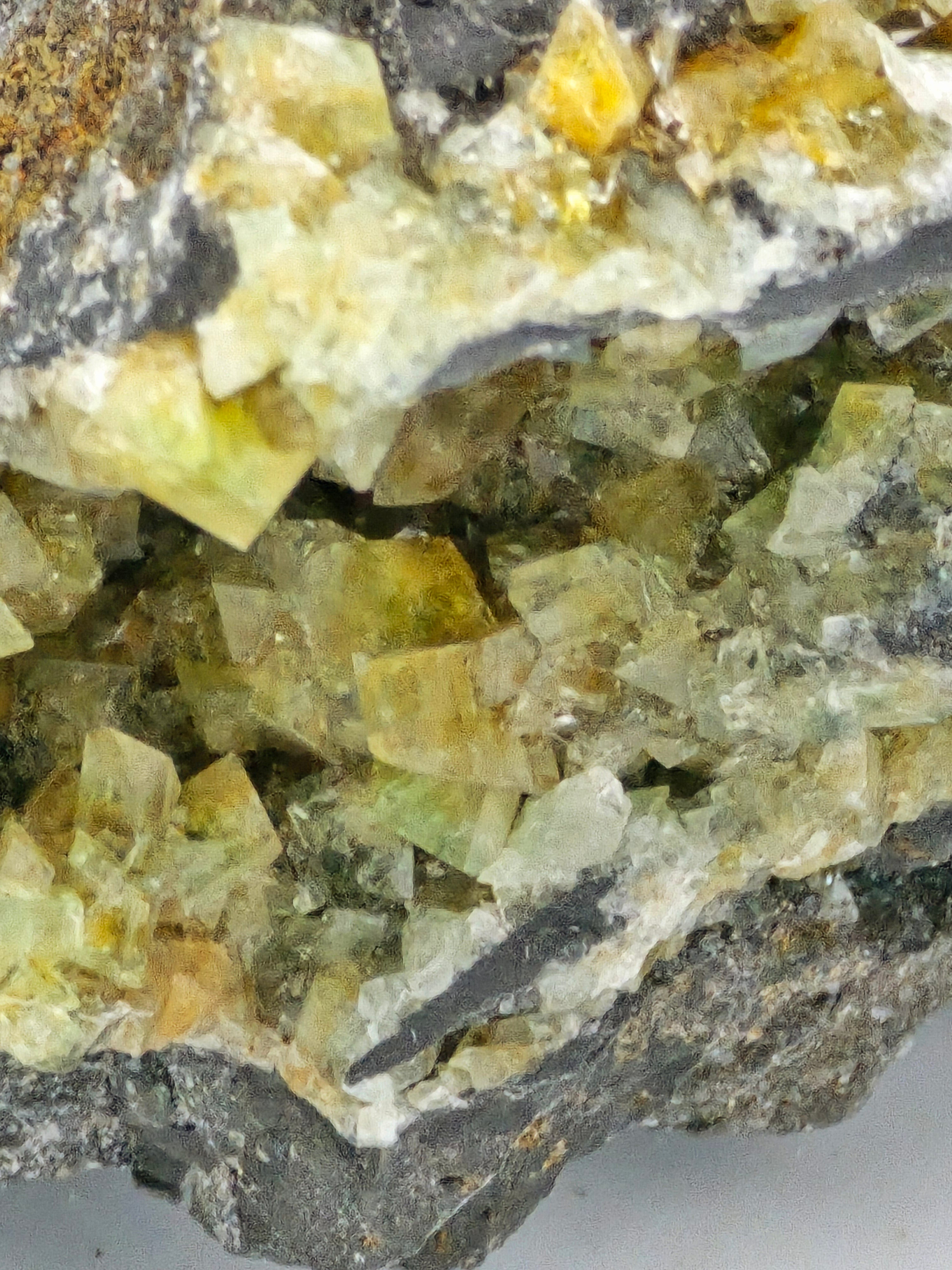 AUGELITE small cabinet