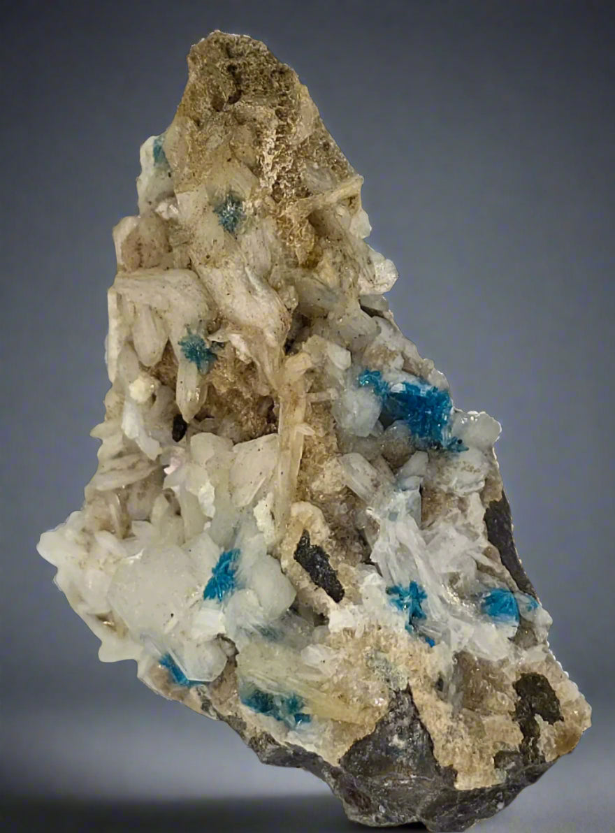 CAVANSITE with STILBITE (small cabinet)