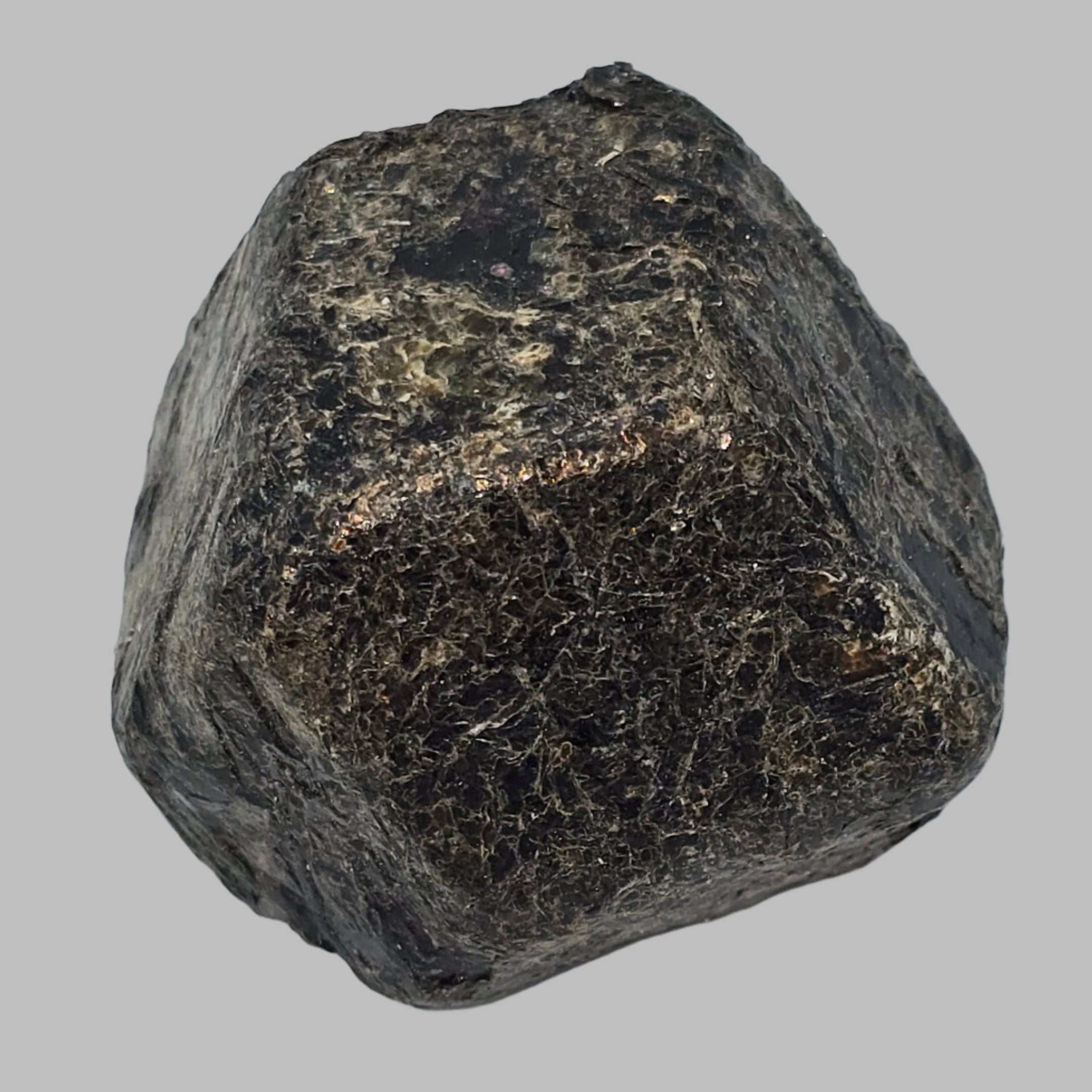 GROSSULAR (SINGLE LARGE CRYSTAL 50 x 50 x 50 mm) (small cabinet)