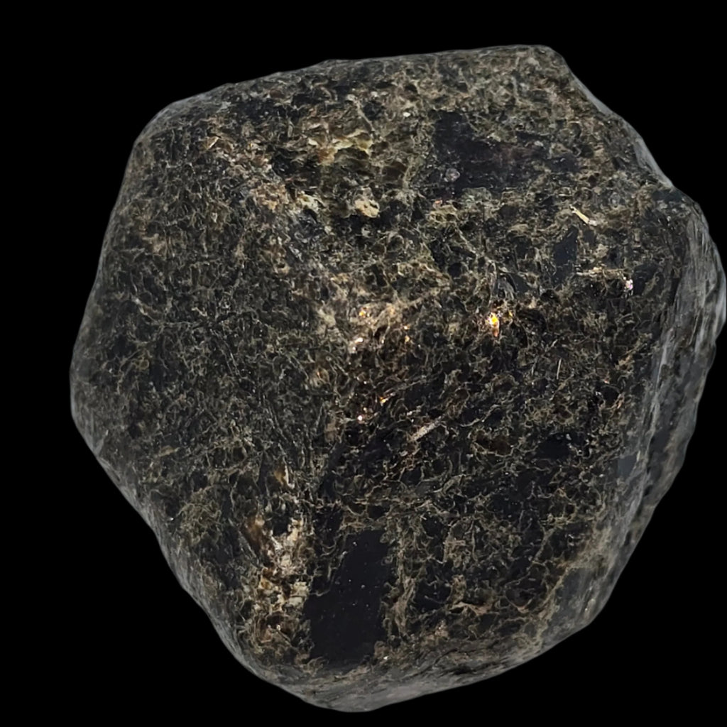 GROSSULAR (SINGLE LARGE CRYSTAL 50 x 50 x 50 mm) (small cabinet)