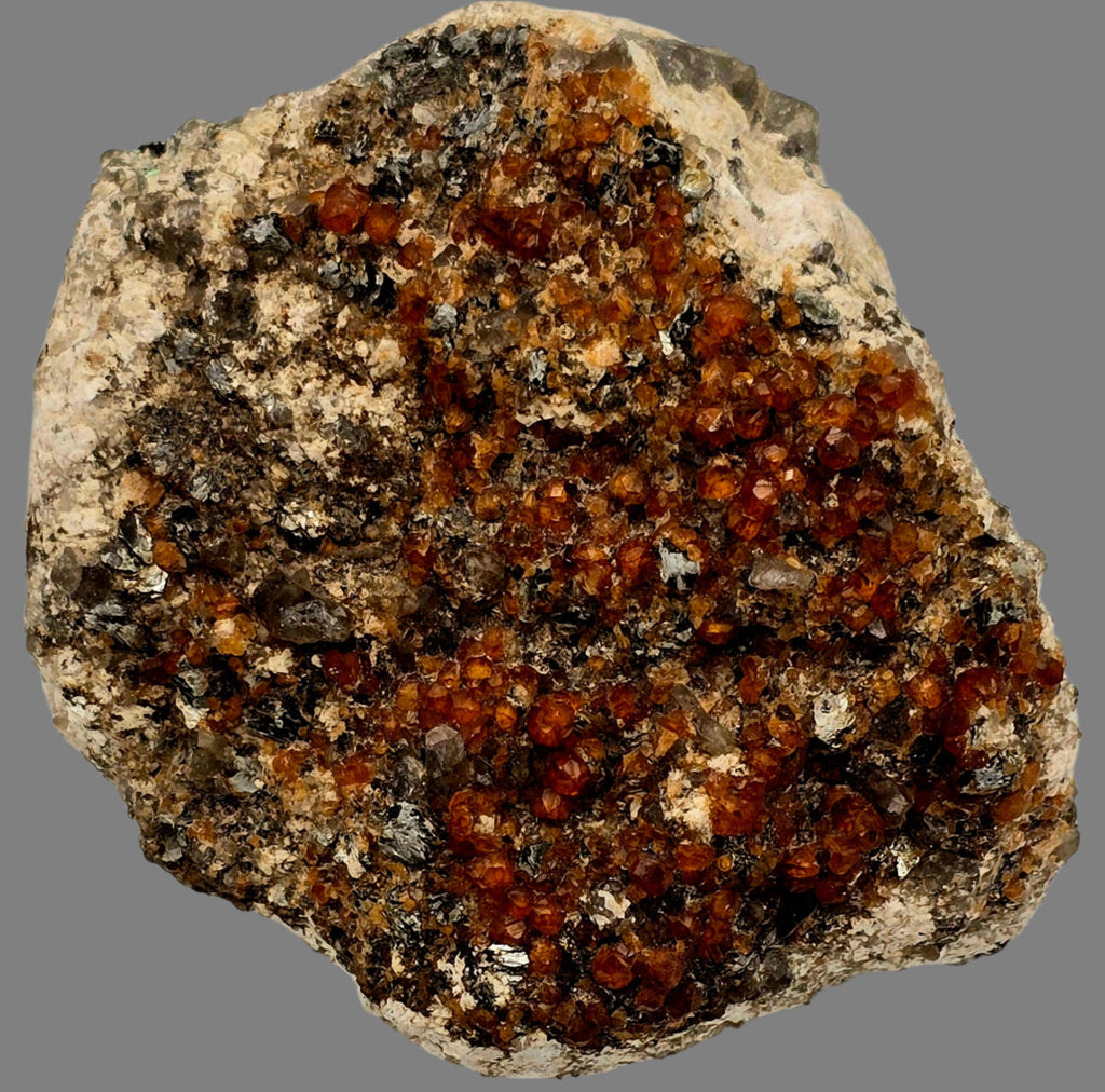 GROSSULAR GARNETS, QUARTZ, HEMATITE (miniature)