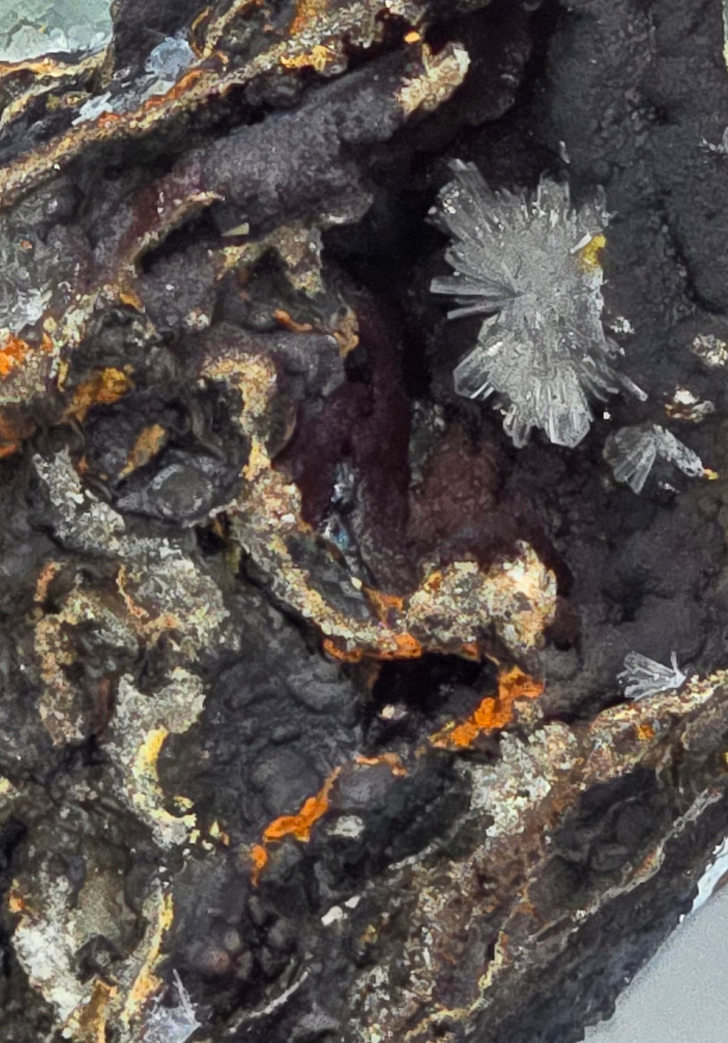 SMITHSONITE on HEMIMORPHITE (miniature)