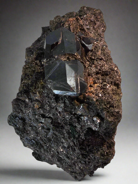 RUTILE (small cabinet)