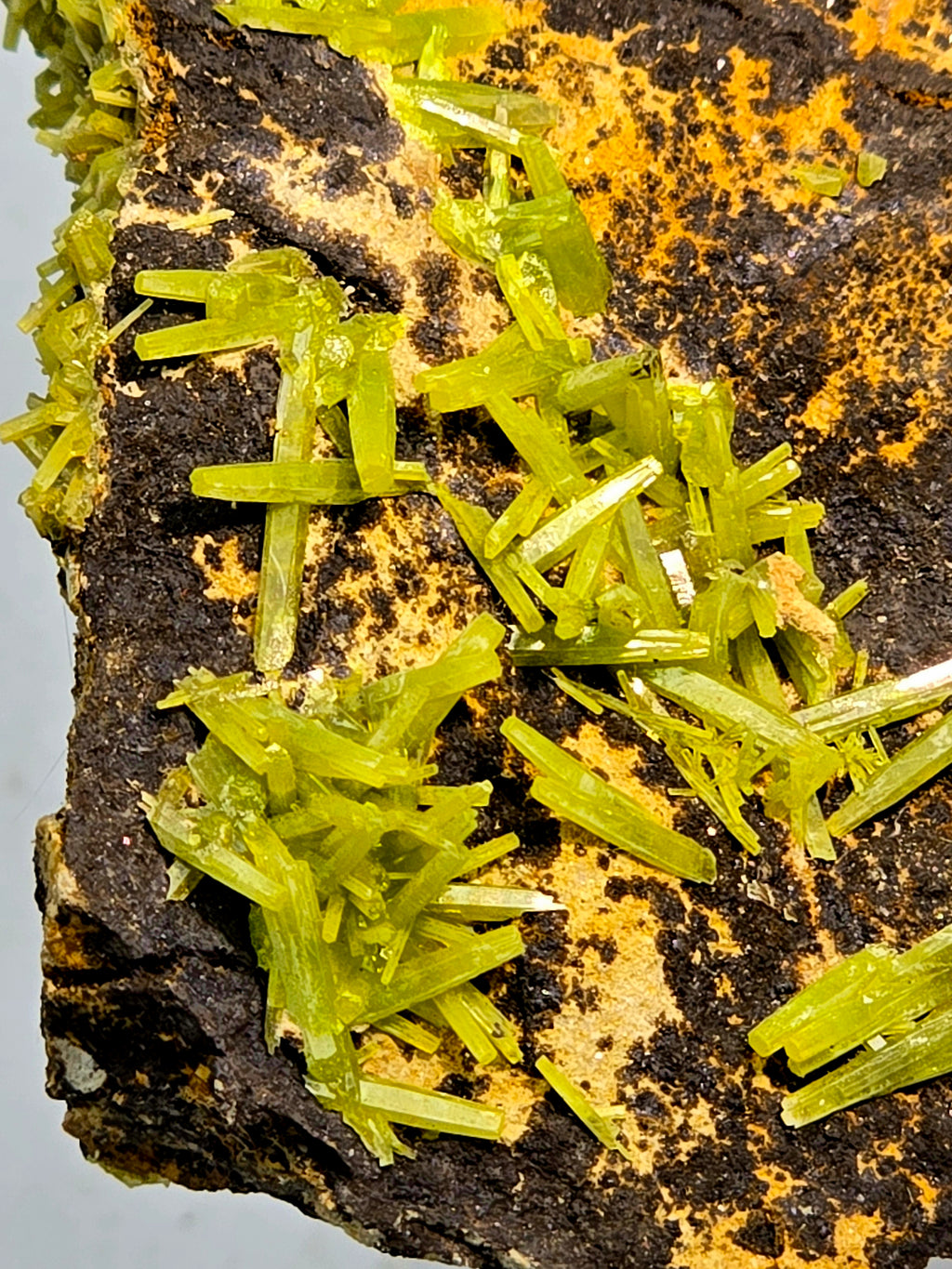 PYROMORPHITE (small cabinet)