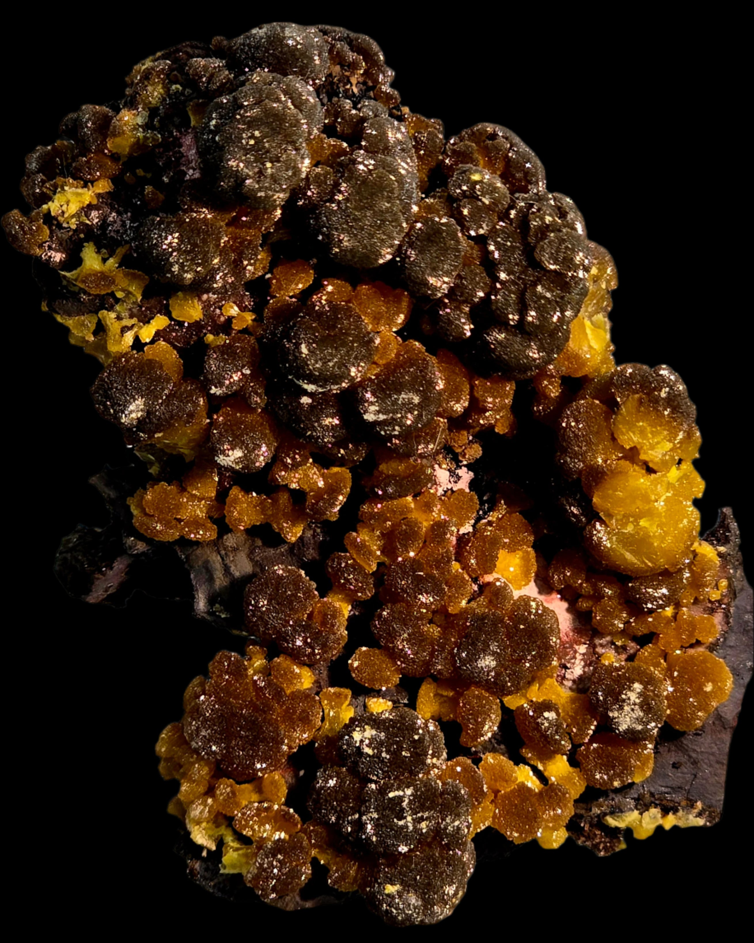 MIMETITE on LIMONITE (cabinet)