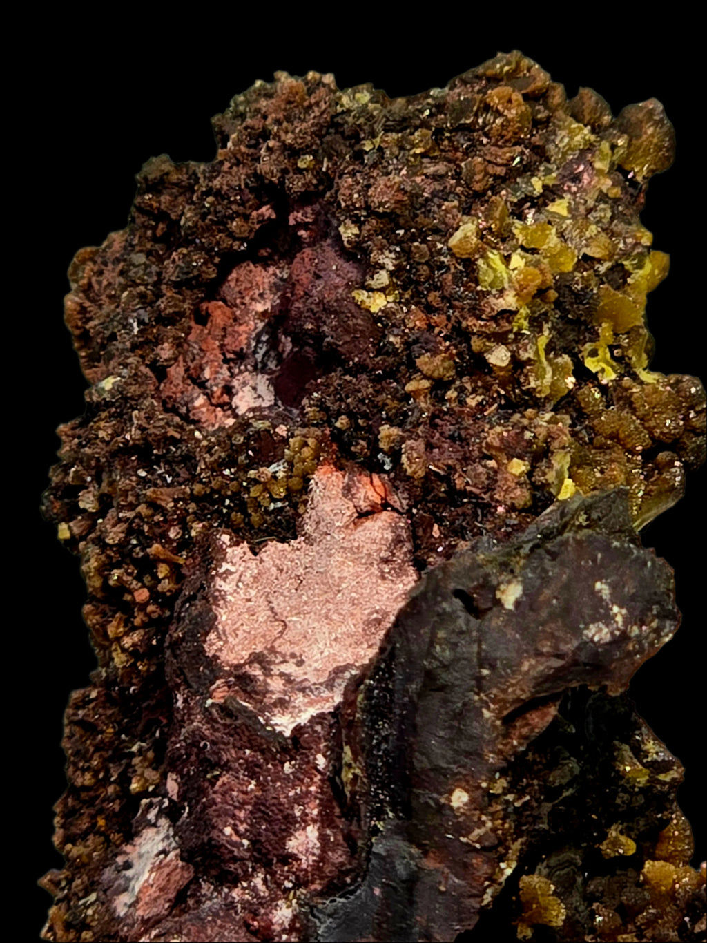MIMETITE on LIMONITE (cabinet)