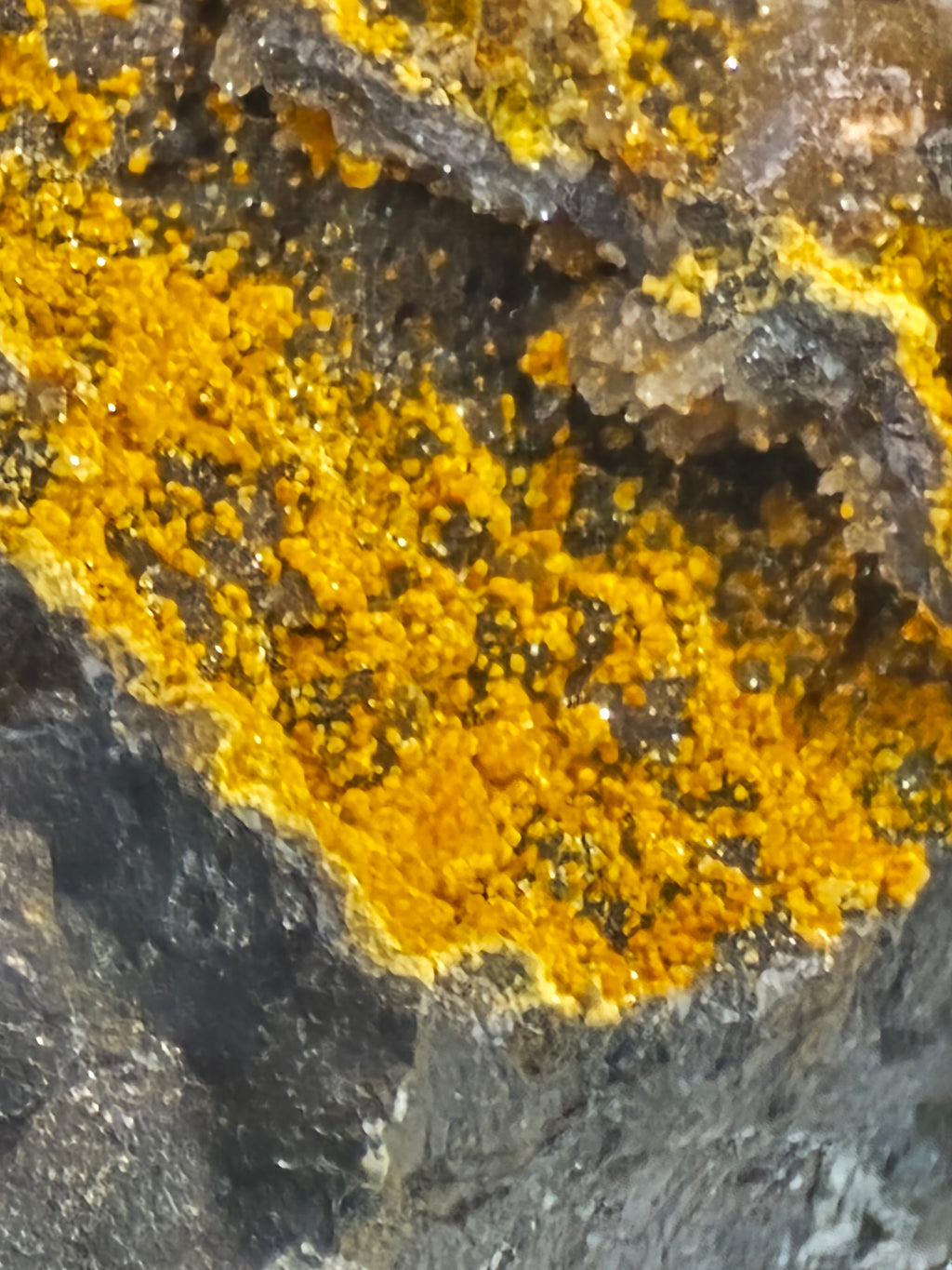MIMETITE and WILLEMITE (miniature and micro)