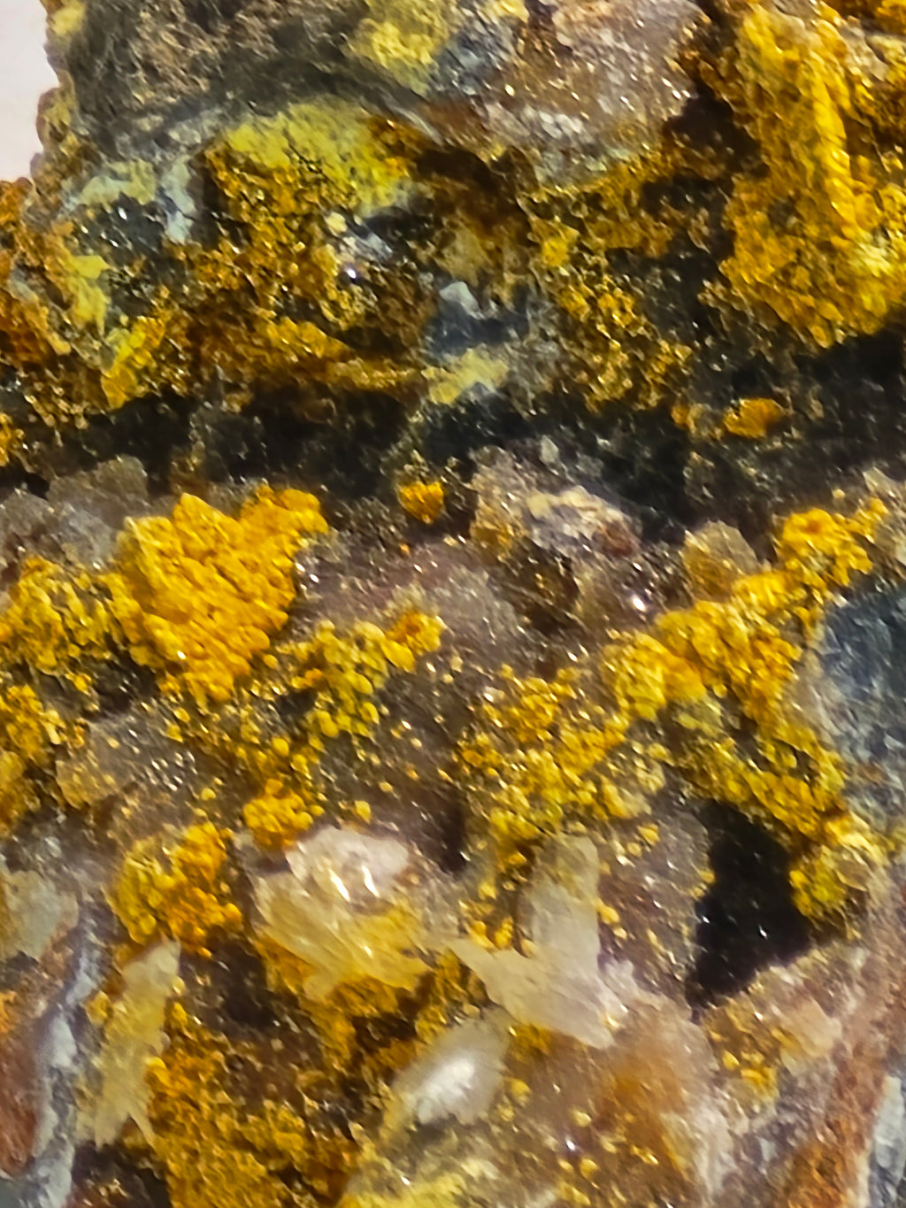 MIMETITE and WILLEMITE (miniature and micro)