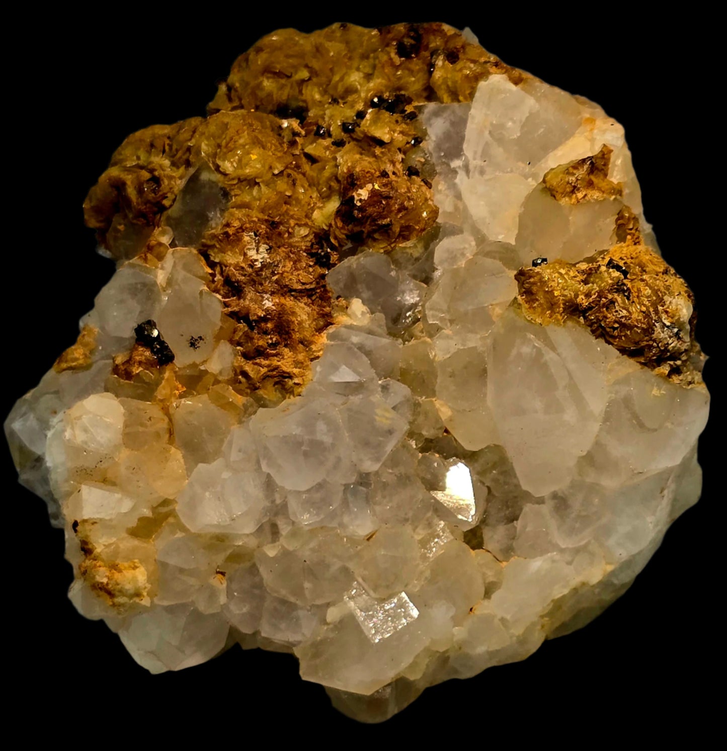 TOPAZ (colorless) on MUSCOVITE