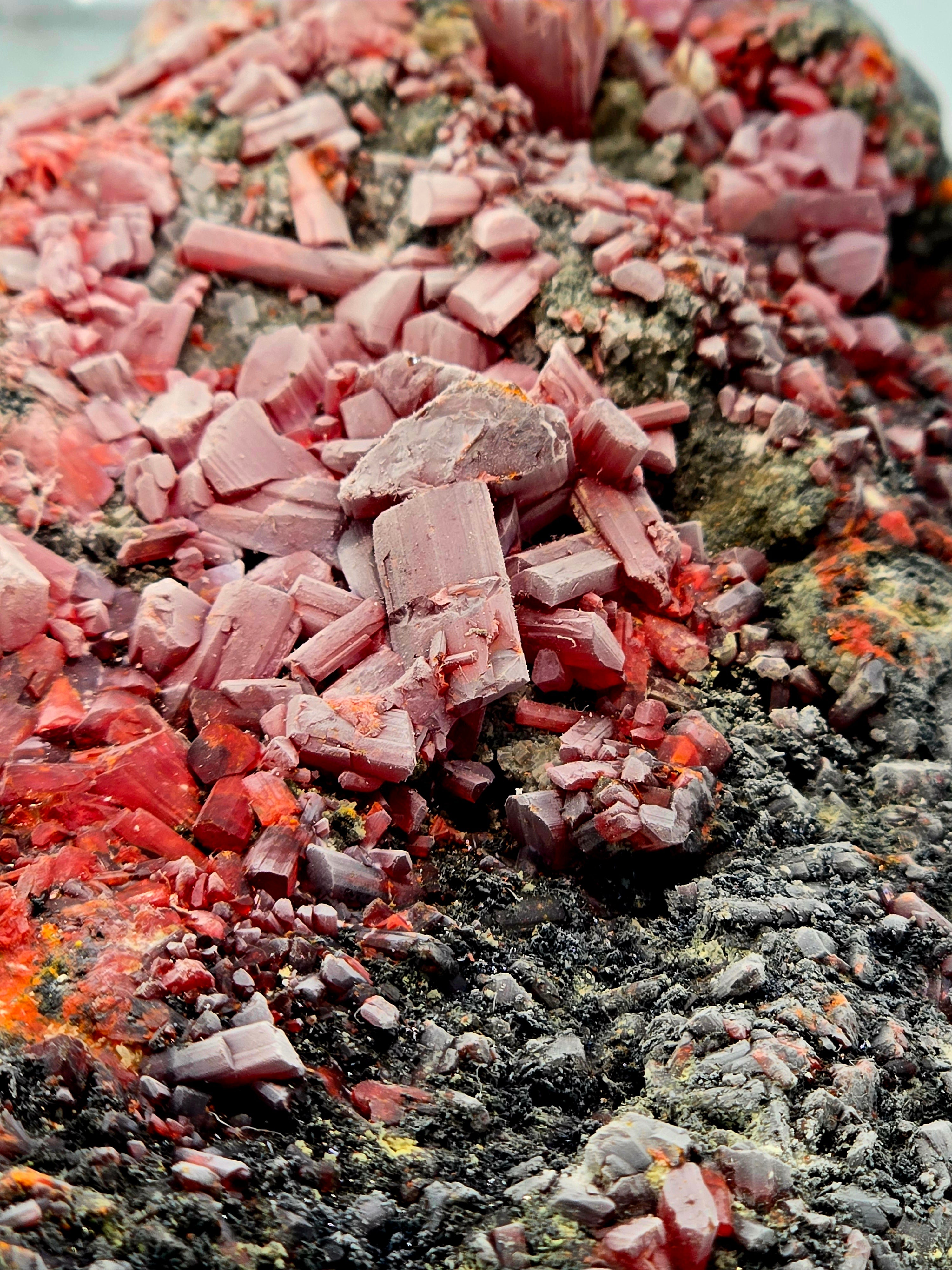 REALGAR (large cabinet)