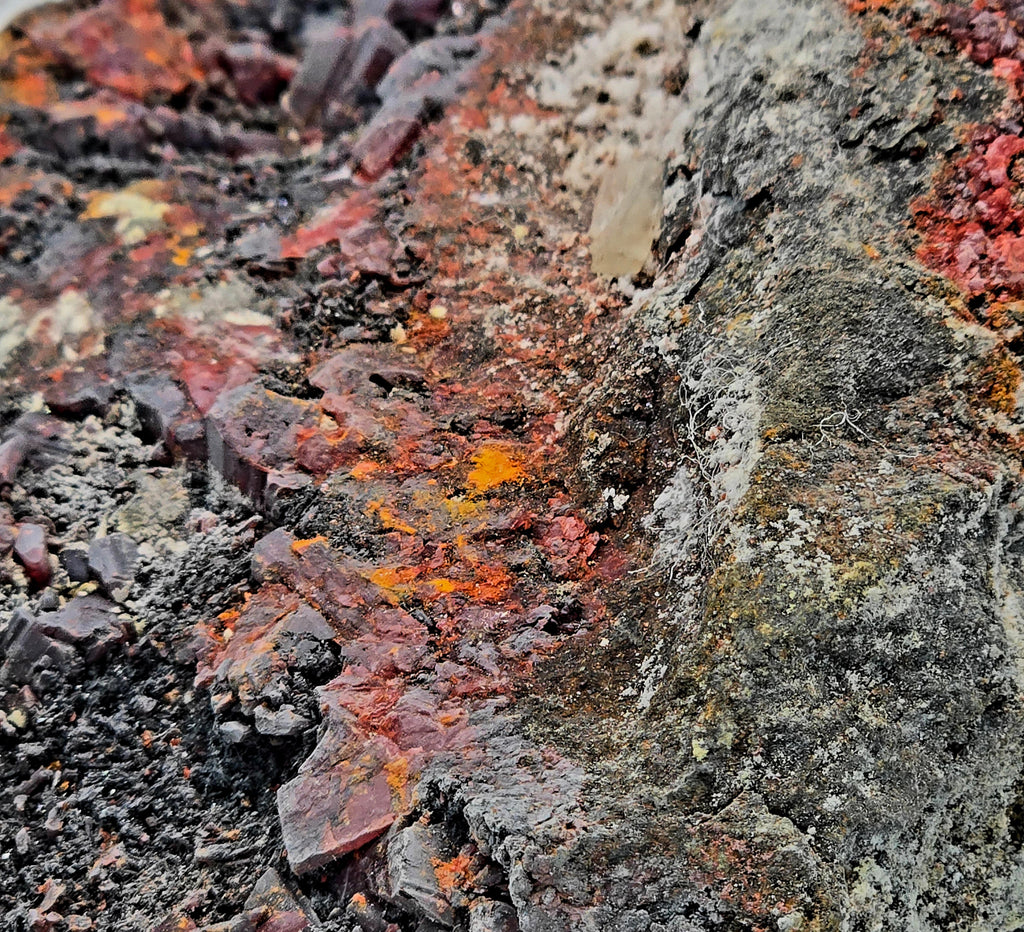 REALGAR (large cabinet)