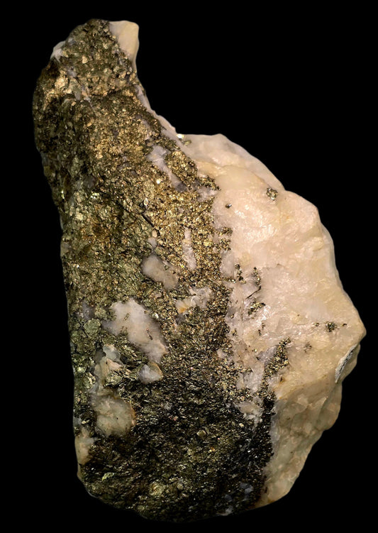 GOLD (ORE) with QUARTZ and PYRITE