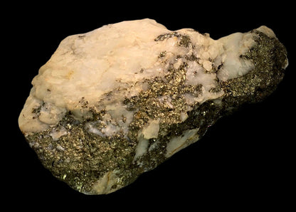 GOLD (ORE) with QUARTZ and PYRITE