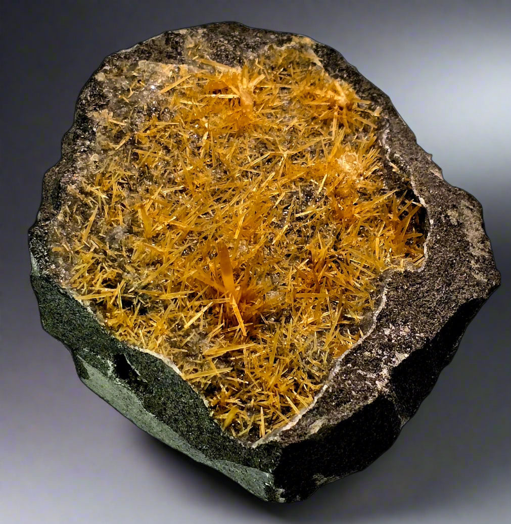 FERROAN CALCITE with CHABACITE-Ca