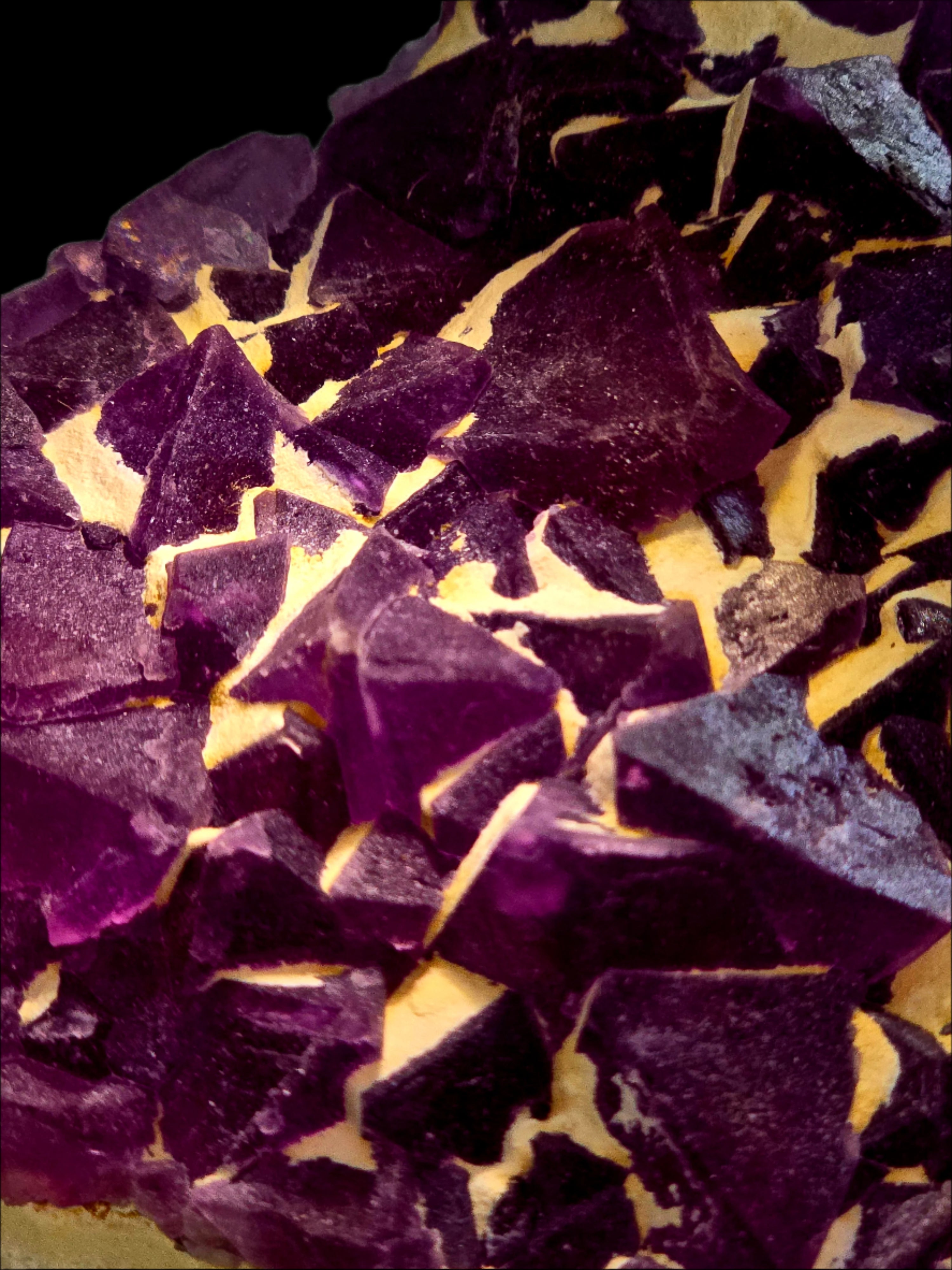 FLUORITE PURPLE (large cabinet)