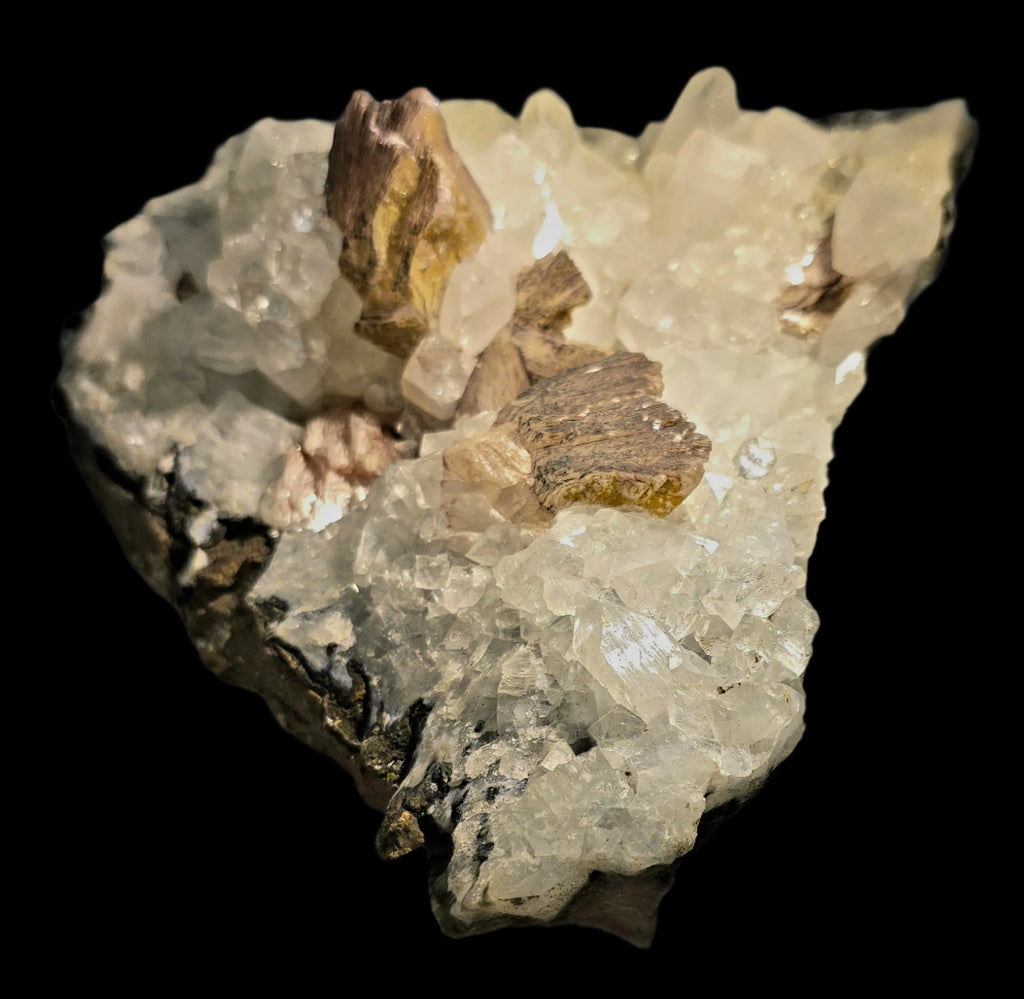 STILBITE with APOPHILLITE (LARGE CABINET)