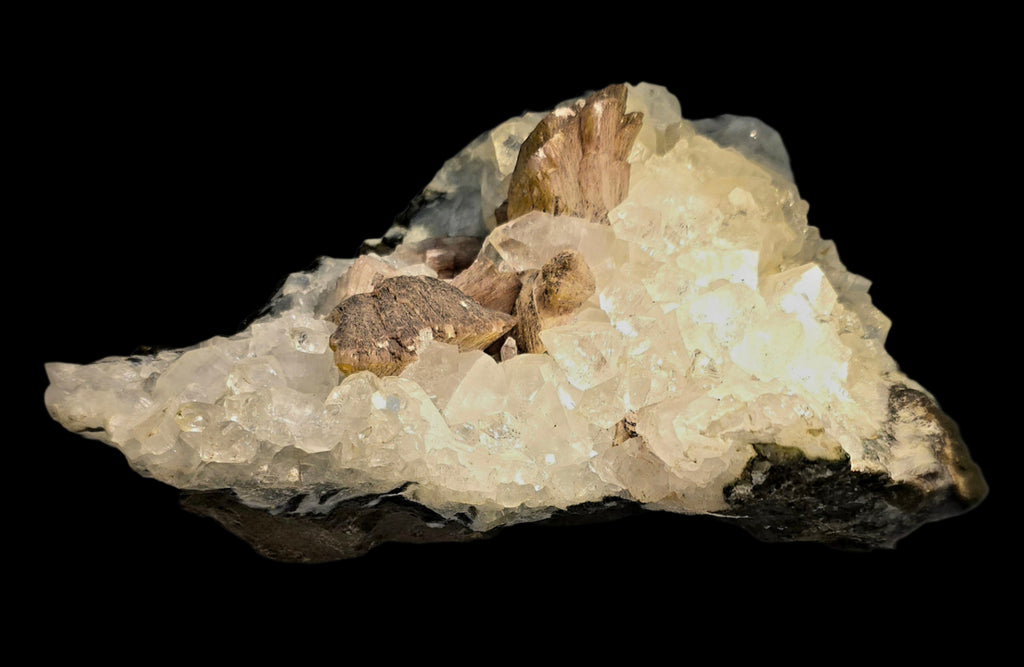 STILBITE with APOPHILLITE (LARGE CABINET)