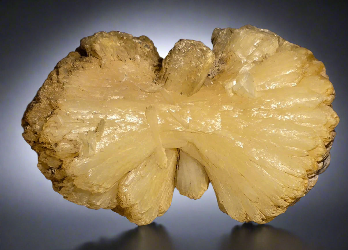 STILBITE var DESMINE (cabinet)