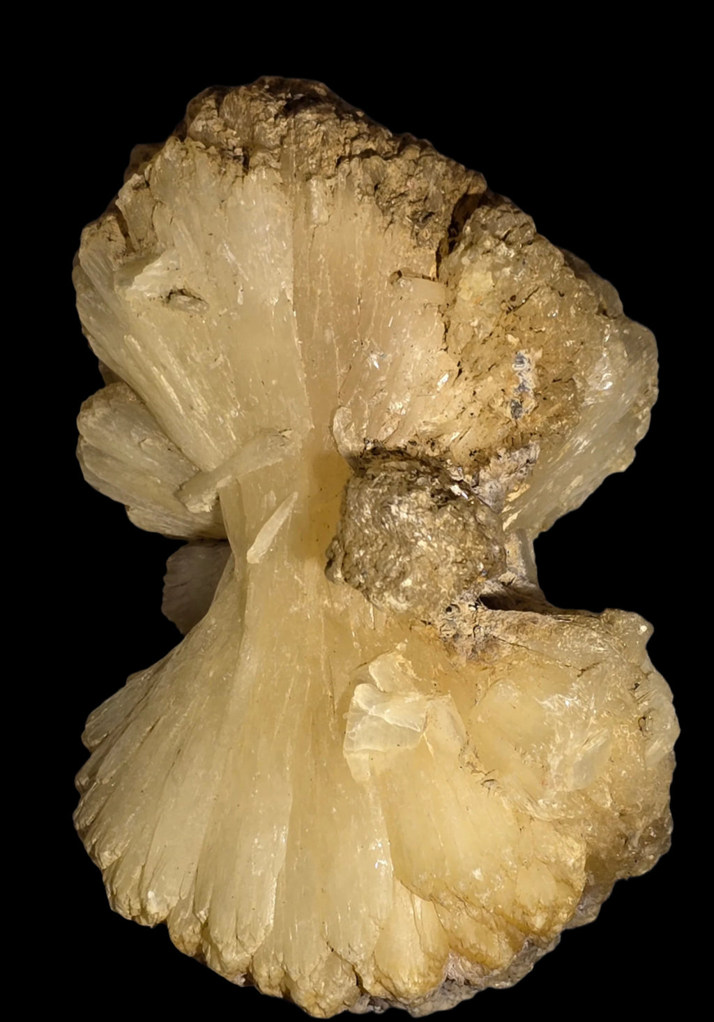 STILBITE var DESMINE, WAHOLI MINE POONA, INDIA (cabinet)