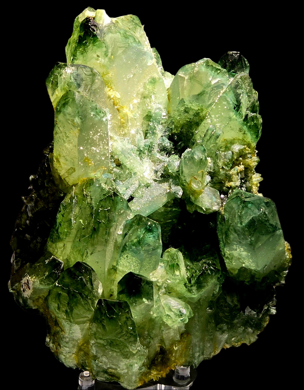 QUARTZ GREEN (cabinet)