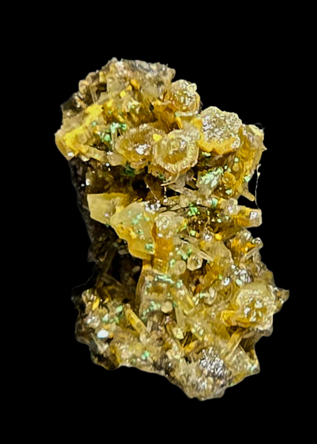 VOLBORTHITE on BARYTE and GYPSUM