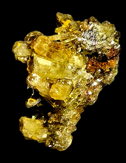 VOLBORTHITE on BARYTE and GYPSUM